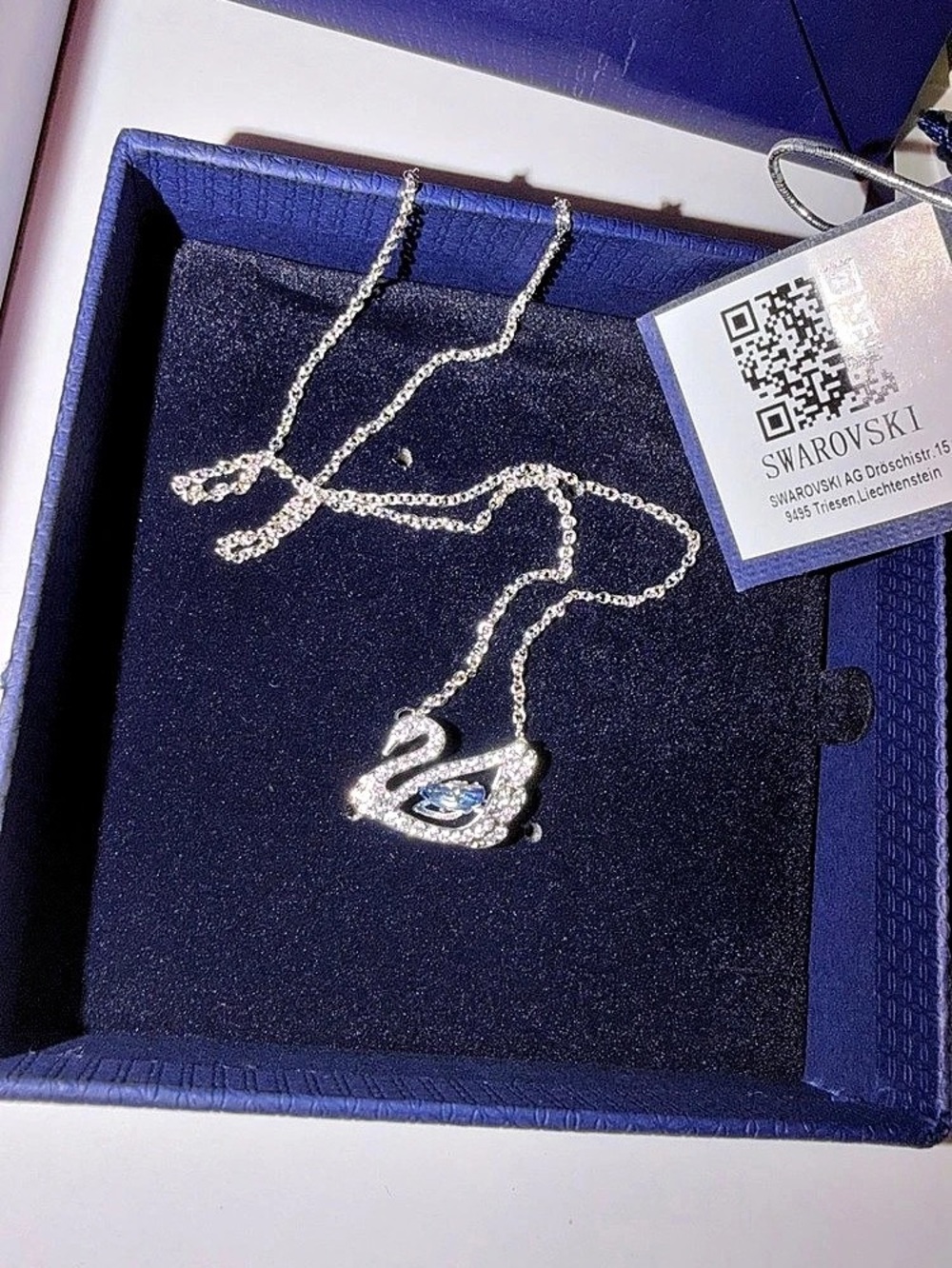 Swarovski Dancing Swan Necklace, Blue, Rhodium Plated, Silver NWT
